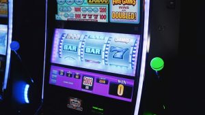 hot and cold slot machines