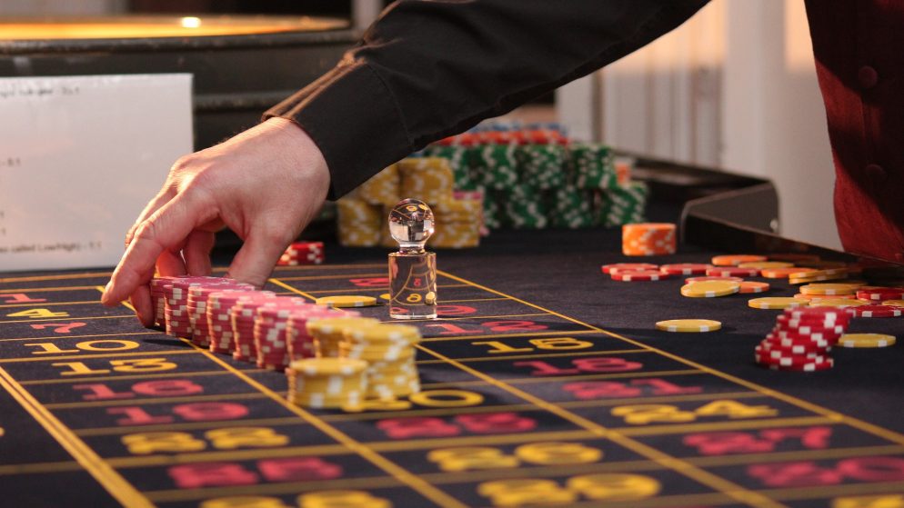 TOP 10 MOST GENEROUS ONLINE CASINO BONUSES